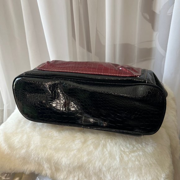 Nine West croc pattern Black and Red Tote Purse - Picture 9 of 9